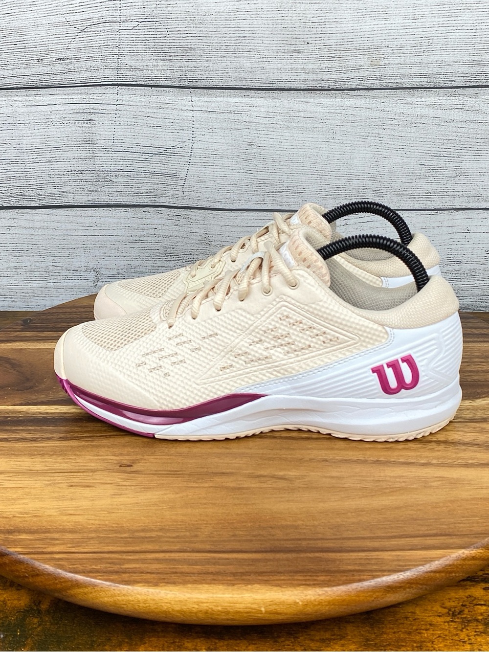 Wilson Rush Pro Ace Tennis Court Shoe Cream Pink Women’s Sneaker Size 7
